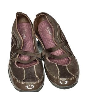 Clarks Privo Leather Brown Slip On Elastic Strap Mary Jane  Shoes- Sz 8.5M